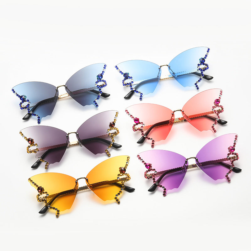 Wholesale Butterfly Shape Diamond Rimless PC Sunglasses